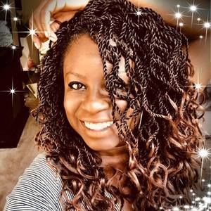 Meet your Posher, Nikki